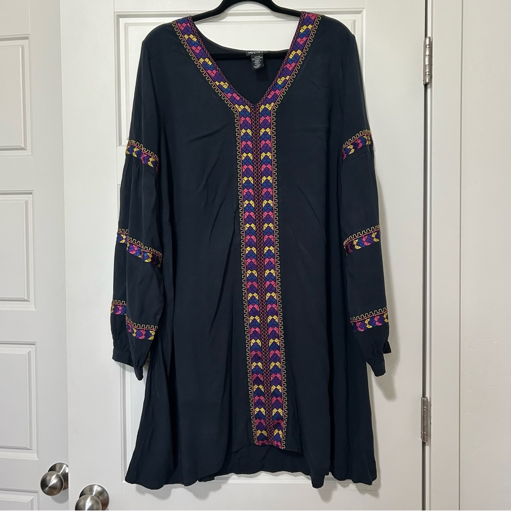 Wrangler Black and Blue V-Neck Sundress with Bishop Sleeves